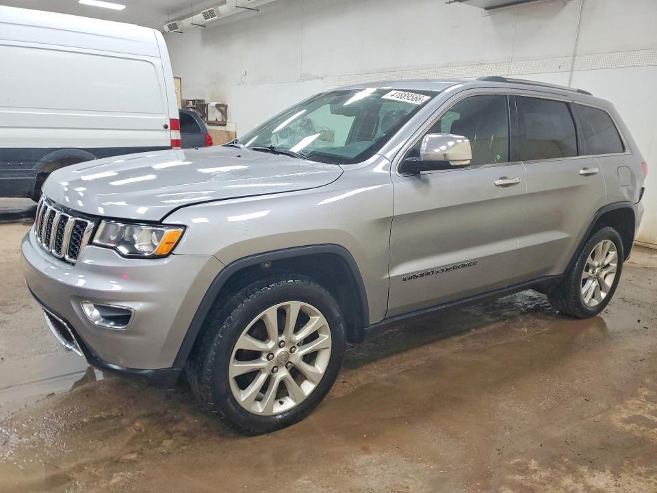 Продаж на аукціоні авто 2017 Jeep Grand Cherokee, vin: 1C4RJFBT3HC875582, номер лоту: 41889566