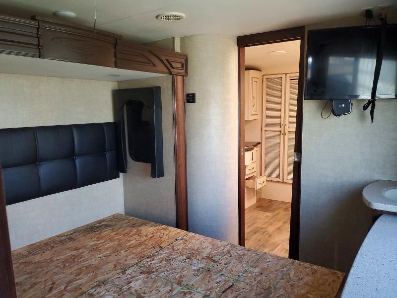 Продаж на аукціоні авто 2015 Heartland Rv Cyclone, vin: 5SFCG4438FE298360, номер лоту: 41793866