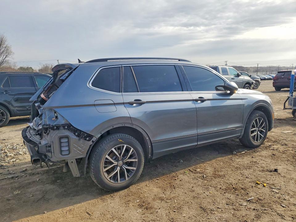 2019 Volkswagen Tiguan მანქანა იყიდება აუქციონზე, vin: 3VV2B7AX4KM120165, აუქციონის ნომერი: 46767296