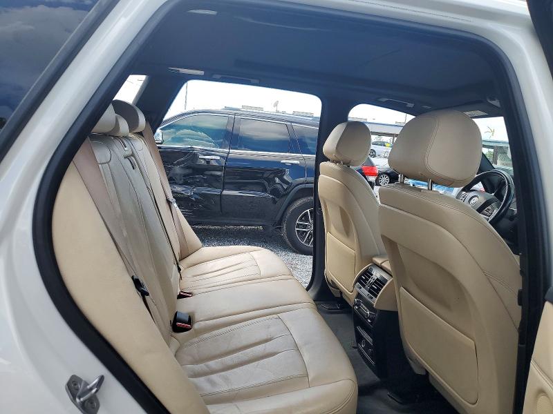 Продаж на аукціоні авто 2017 Bmw X5, vin: 5UXKR2C35H0W43227, номер лоту: 79802935