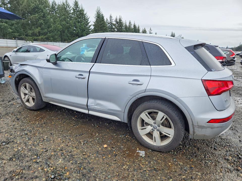 41671156 :رقم المزاد ، WA1BNAFY2J2242947 vin ، 2018 Audi Q5 مزاد بيع