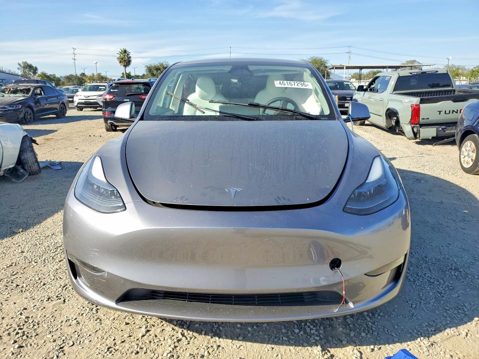Продажа на аукционе авто 2024 Tesla Model Y, vin: 7SAYGDEDXRF192305, номер лота: 46167296