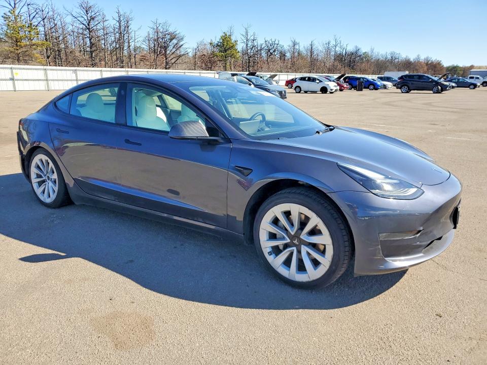 Продажа на аукционе авто 2023 Tesla Model 3, vin: 5YJ3E1EAXPF641027, номер лота: 46448946