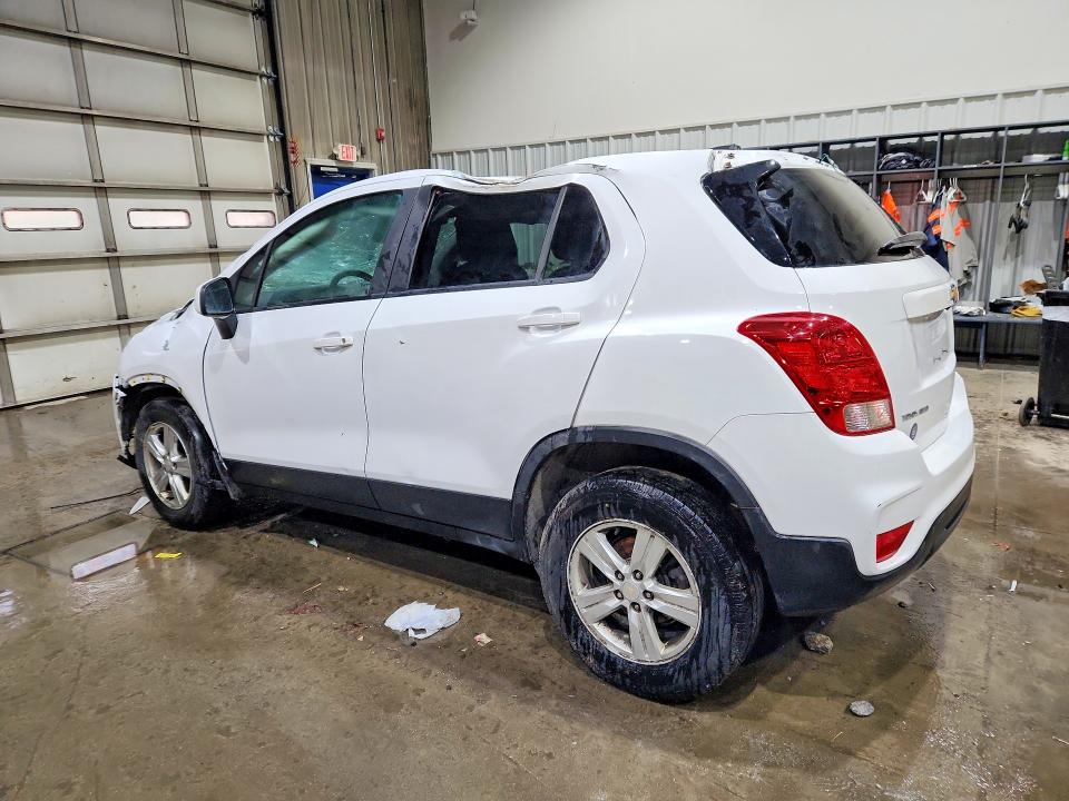 Продажа на аукционе авто 2022 Chevrolet Trax, vin: KL7CJNSM7NB526514, номер лота: 46846526