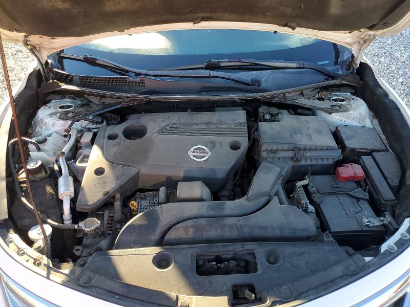 2015 Nissan Altima მანქანა იყიდება აუქციონზე, vin: 1N4AL3AP2FC205910, აუქციონის ნომერი: 46554926