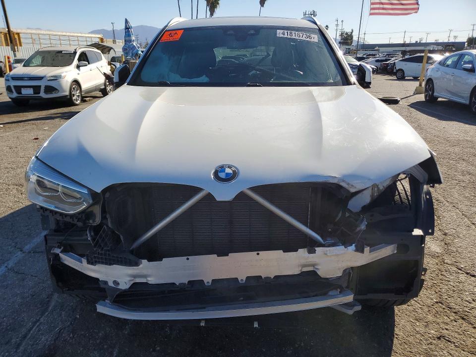 41816736 :رقم المزاد ، 5UXTY3C09M9E22483 vin ، 2021 Bmw X3 مزاد بيع