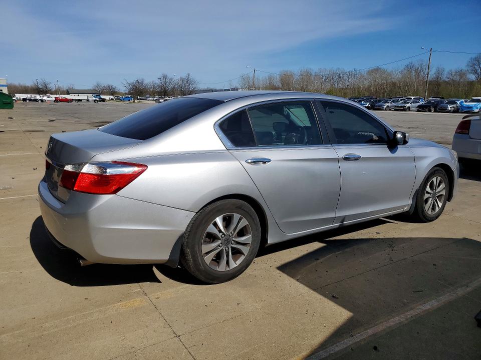 2013 Honda Accord მანქანა იყიდება აუქციონზე, vin: 1HGCR2F35DA139719, აუქციონის ნომერი: 46316356