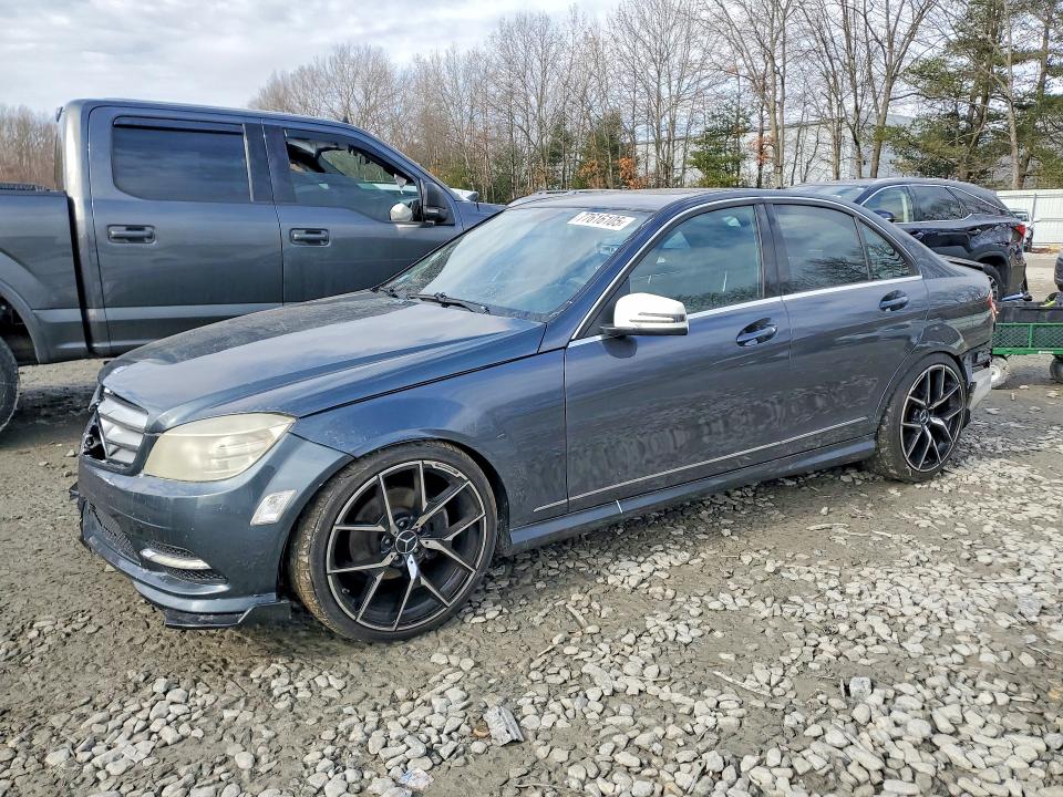 77616105 :رقم المزاد ، WDDGF8BB5BR167680 vin ، 2011 Mercedes-benz C مزاد بيع