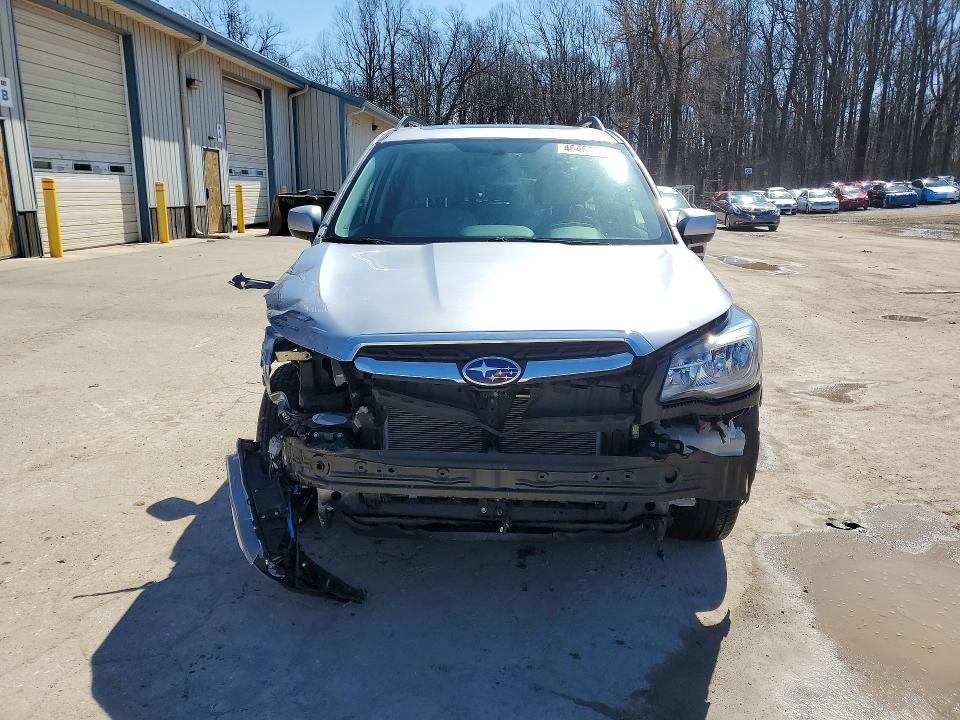 Продажа на аукционе авто 2017 Subaru Forester, vin: JF2SJAEC4HH542120, номер лота: 46466506
