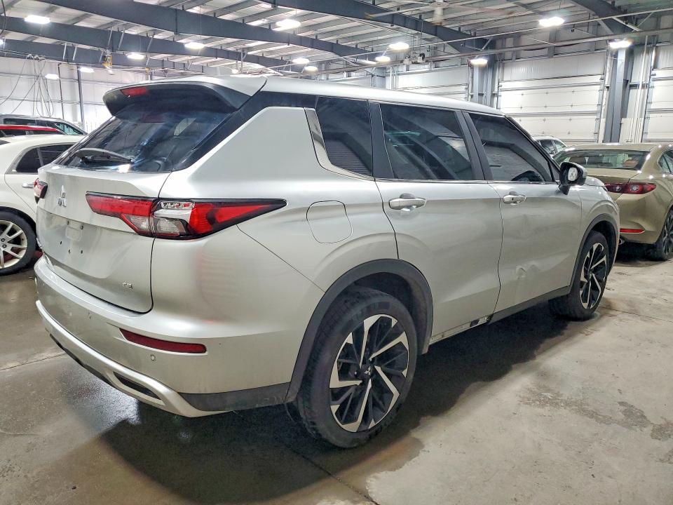 2023 Mitsubishi Outlander მანქანა იყიდება აუქციონზე, vin: JA4J3UA87PZ038977, აუქციონის ნომერი: 79361855
