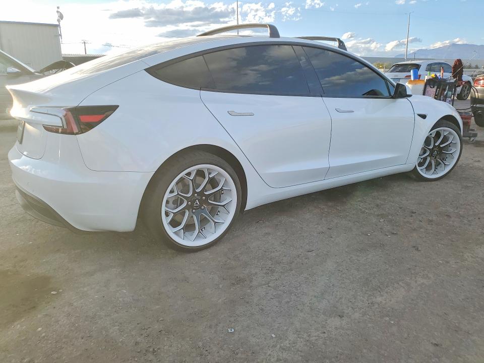 2025 Tesla Model 3 მანქანა იყიდება აუქციონზე, vin: 5YJ3E1EA0SF928997, აუქციონის ნომერი: 79758825