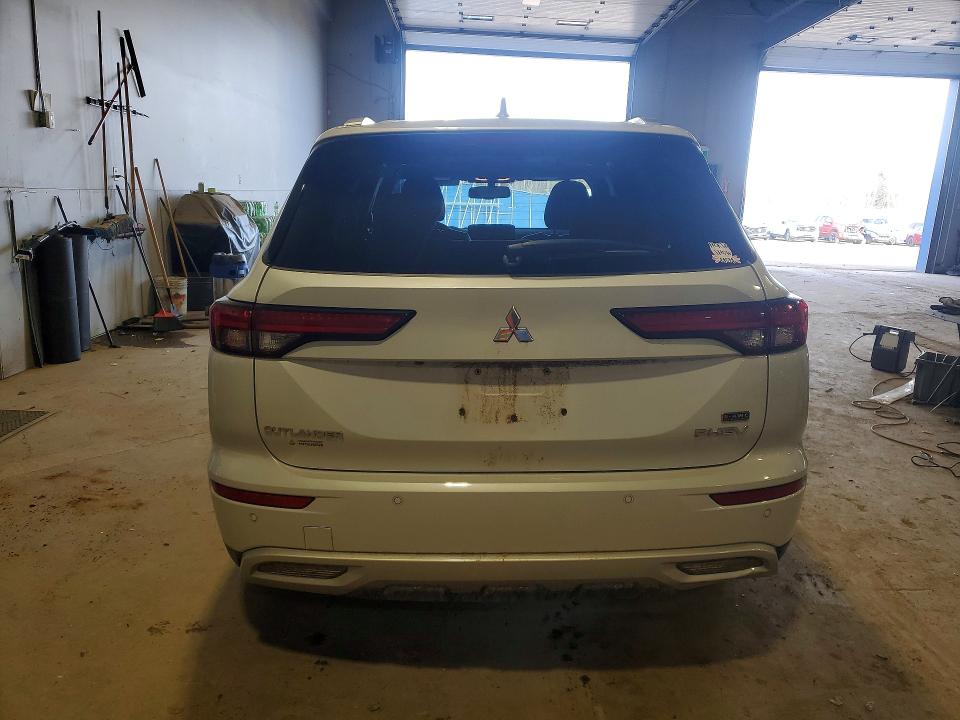 Продаж на аукціоні авто 2025 Mitsubishi Outlander, vin: JA4T5VA95SZ601034, номер лоту: 46300406