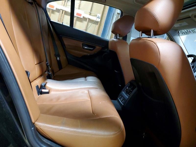 2014 Bmw 328 მანქანა იყიდება აუქციონზე, vin: WBA3B5G54ENS07827, აუქციონის ნომერი: 45918776