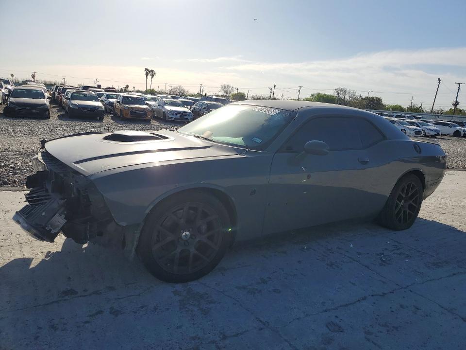 Auction sale of the 2018 Dodge Challenger, vin: 2C3CDZFJ3JH270489, lot number: 46220576