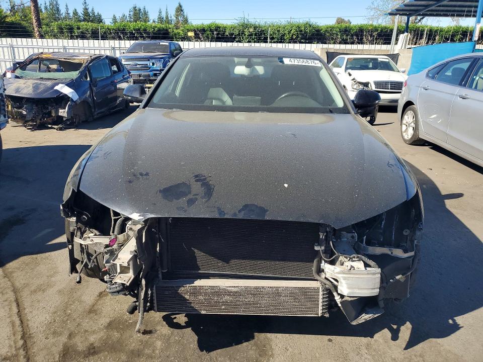 47356876 :رقم المزاد ، WAUBGAFC0CN009989 vin ، 2012 Audi A6 مزاد بيع