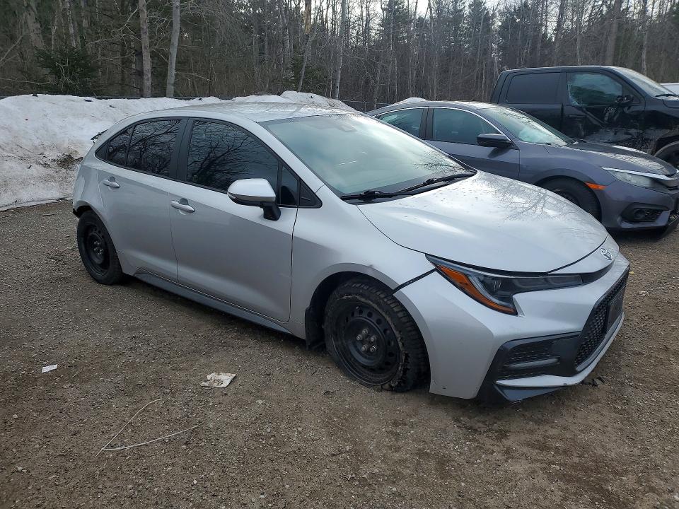 45778886 :رقم المزاد ، 5YFB4MBE2NP137077 vin ، 2022 Toyota Corolla مزاد بيع