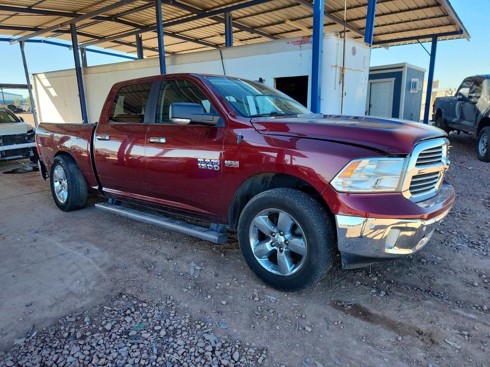 45877886 :رقم المزاد ، 3C6RR6LT2HG563698 vin ، 2017 Ram 1500 مزاد بيع