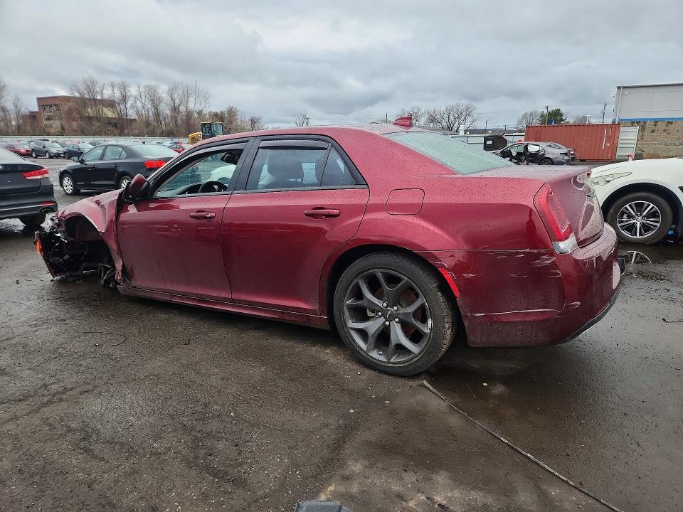 41798256 :رقم المزاد ، 2C3CCADG6NH251713 vin ، 2022 Chrysler 300 مزاد بيع
