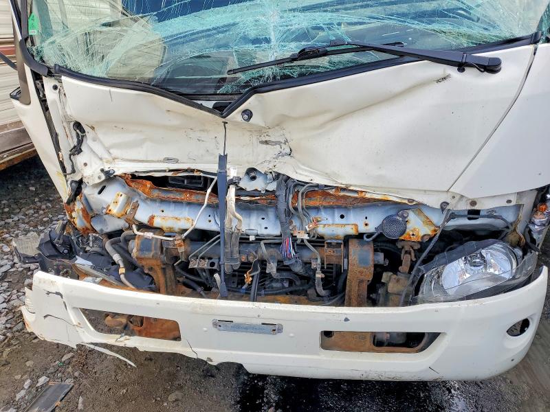 77364335 :رقم المزاد ، 2AYGDM2H5H1000291 vin ، 2017 Hino 195 مزاد بيع