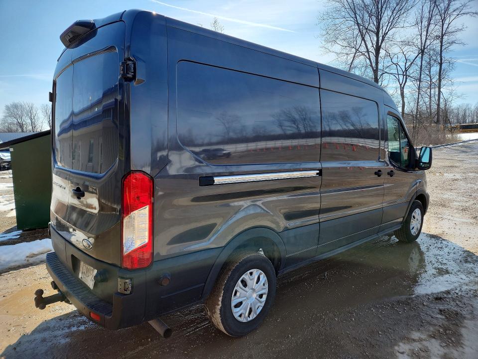 45549216 :رقم المزاد ، 1FTBR1CG2LKA74431 vin ، 2020 Ford Transit مزاد بيع