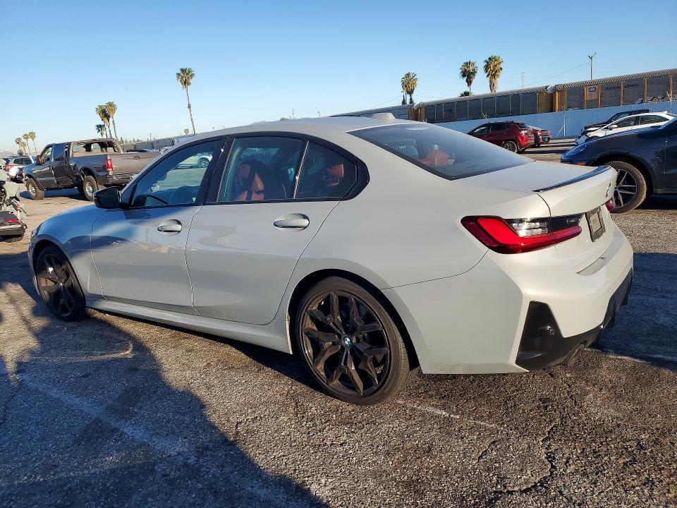 45656616 :رقم المزاد ، 3MW69CW04S8E97469 vin ، 2025 Bmw 330i مزاد بيع