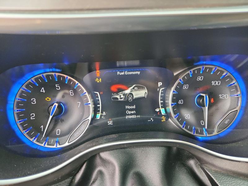 46506826 :رقم المزاد ، 2C4RC1GG5HR544955 vin ، 2017 Chrysler Pacifica مزاد بيع