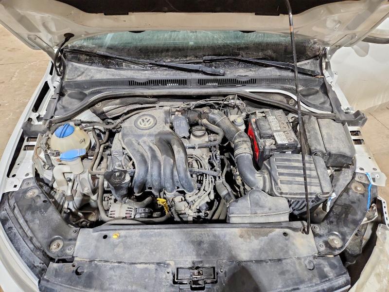Продажа на аукционе авто 2015 Volkswagen Jetta, vin: 3VW2K7AJ6FM334605, номер лота: 78304005