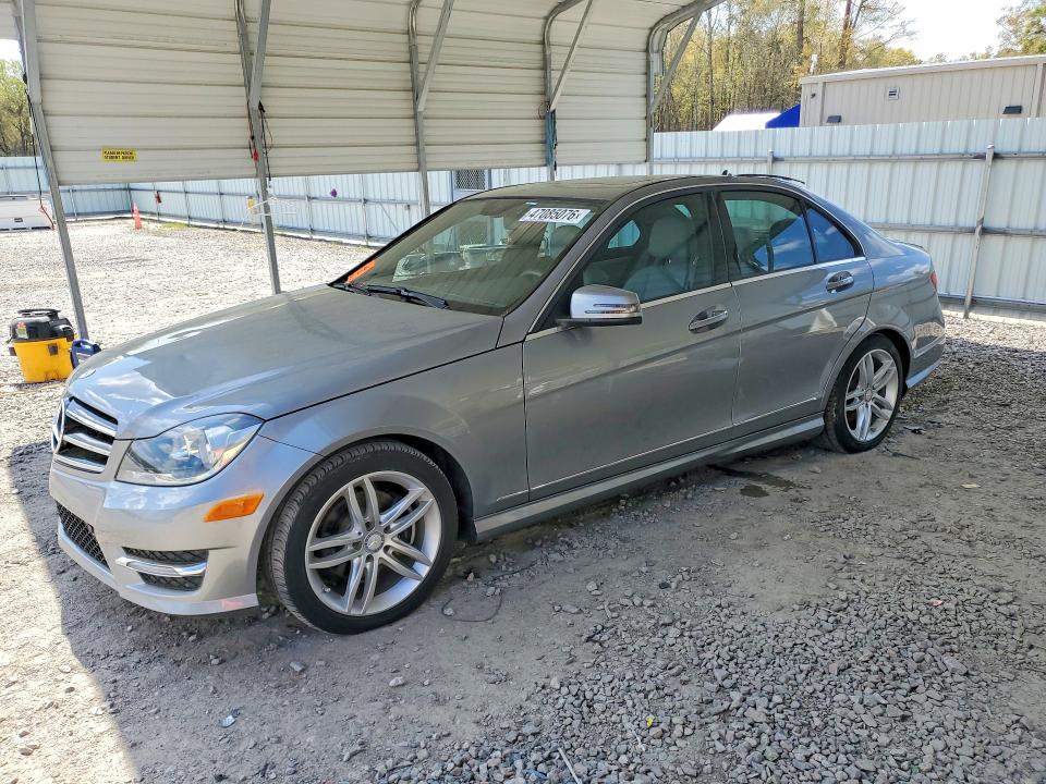 Auction sale of the 2014 Mercedes-benz C, vin: WDDGF4HB6EA947626, lot number: 47085076
