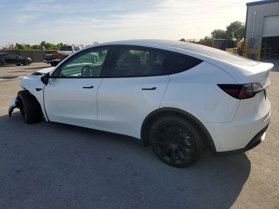 Продаж на аукціоні авто 2022 Tesla Model Y, vin: 7SAYGDEE1NF541967, номер лоту: 47234566