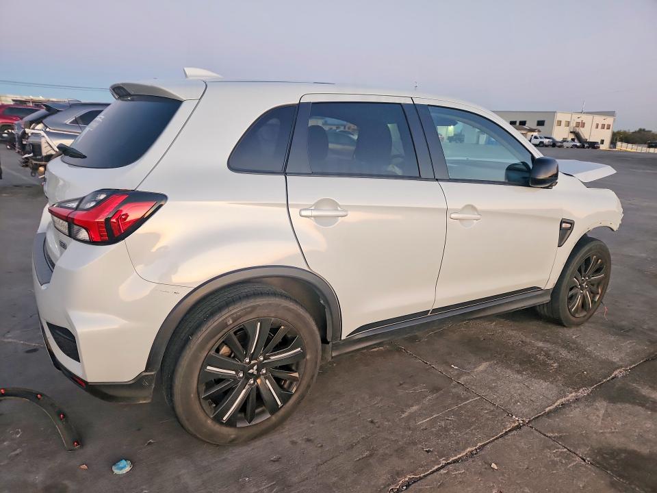 Продаж на аукціоні авто 2022 Mitsubishi Outlander Sport, vin: JA4APUAU4NU019380, номер лоту: 45665576