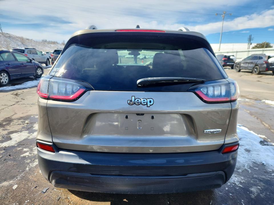 41657116 :رقم المزاد ، 1C4PJLCB7KD396384 vin ، 2019 Jeep Cherokee مزاد بيع