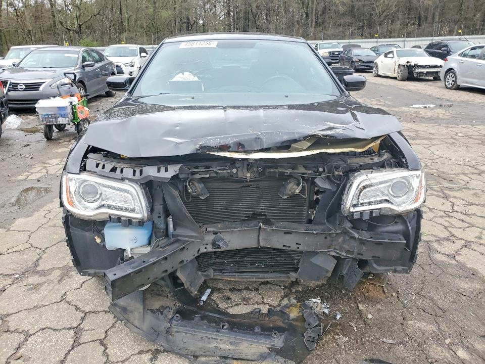 45811256 :رقم المزاد ، 2C3CCAAG8DH573496 vin ، 2013 Chrysler 300 مزاد بيع