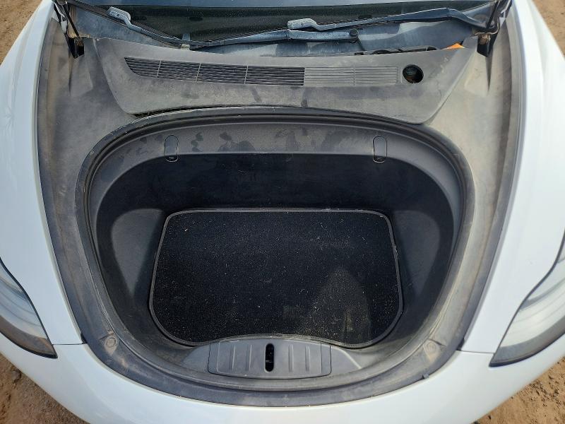 Продажа на аукционе авто 2018 Tesla Model 3, vin: 5YJ3E1EB9JF094865, номер лота: 47994066