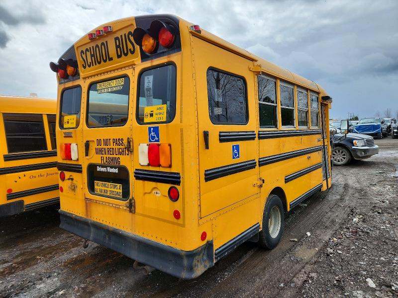 2011 Thomas School Bus მანქანა იყიდება აუქციონზე, vin: 1GB6G5BG2B1104987, აუქციონის ნომერი: 75971605