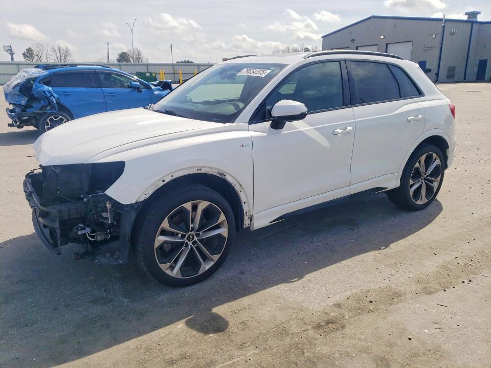 79554325 :رقم المزاد ، WA1EECF3XN1007611 vin ، 2022 Audi Q3 مزاد بيع