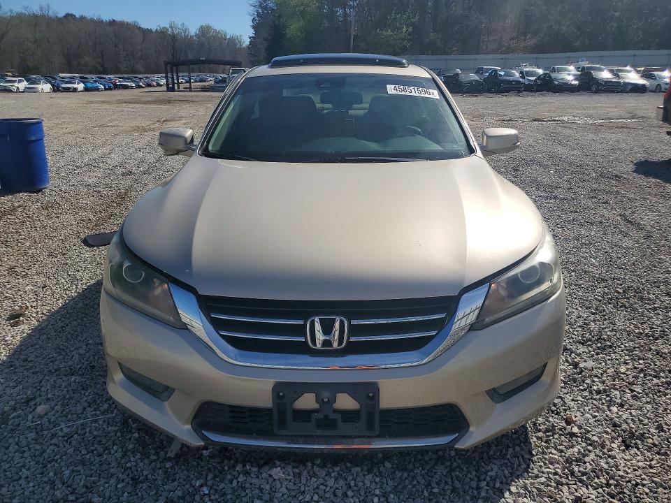 Продаж на аукціоні авто 2015 Honda Accord, vin: 1HGCR2F86FA048182, номер лоту: 45851596