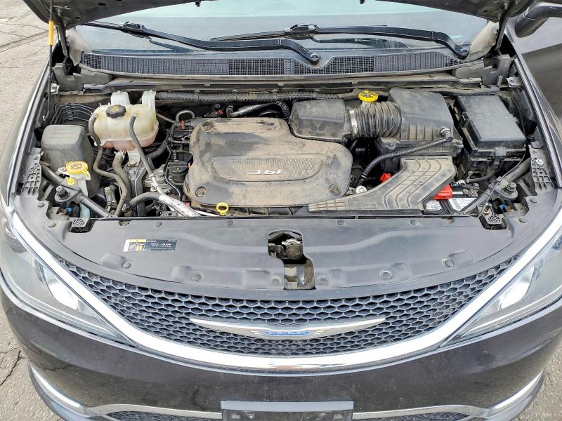 Продажа на аукционе авто 2018 Chrysler Pacifica, vin: 2C4RC1EG2JR212707, номер лота: 45642126