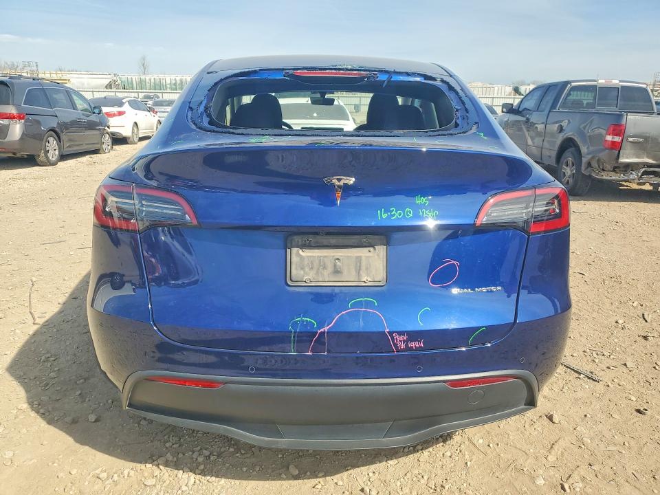 46727646 :رقم المزاد ، 7SAYGDEEXNF385234 vin ، 2022 Tesla Model Y مزاد بيع