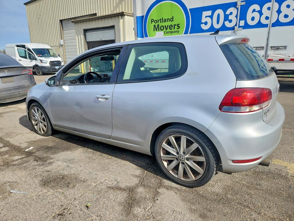 2011 Volkswagen Golf მანქანა იყიდება აუქციონზე, vin: WVWBM7AJ2BW069950, აუქციონის ნომერი: 46558296