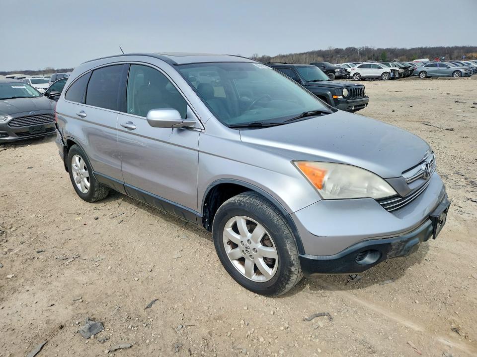 46510946 :رقم المزاد ، JHLRE48757C109549 vin ، 2007 Hond Cr-v مزاد بيع