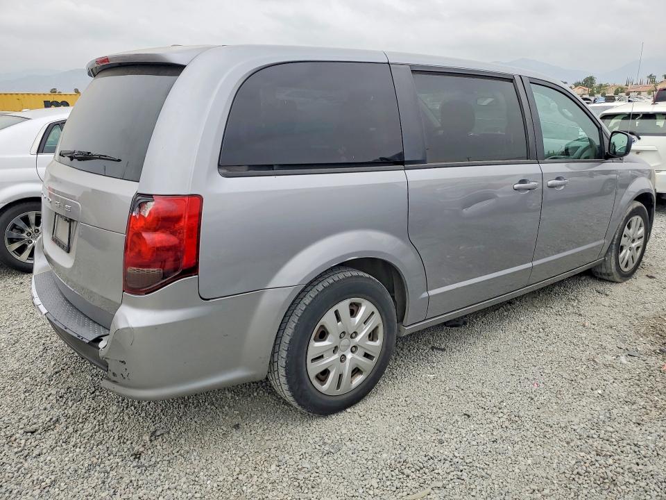 47771676 :رقم المزاد ، 2C4RDGBG6JR161278 vin ، 2018 Dodge Grand Caravan مزاد بيع