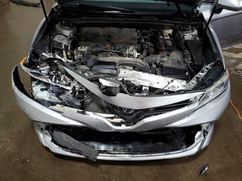48052156 :رقم المزاد ، 4T1B11HK3KU769214 vin ، 2019 Toyota Camry مزاد بيع