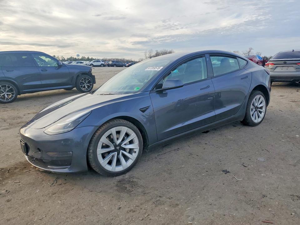 Продаж на аукціоні авто 2022 Tesla Model 3, vin: 5YJ3E1EB5NF358539, номер лоту: 47359576