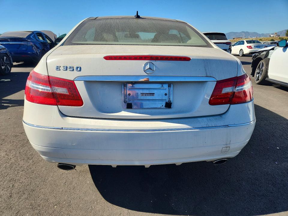 46892266 :رقم المزاد ، WDDKJ5GBXAF039015 vin ، 2010 Mercedes-benz E مزاد بيع