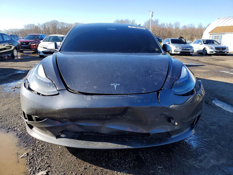 47108326 :رقم المزاد ، 5YJ3E1EA0PF651727 vin ، 2023 Tesla Model 3 مزاد بيع