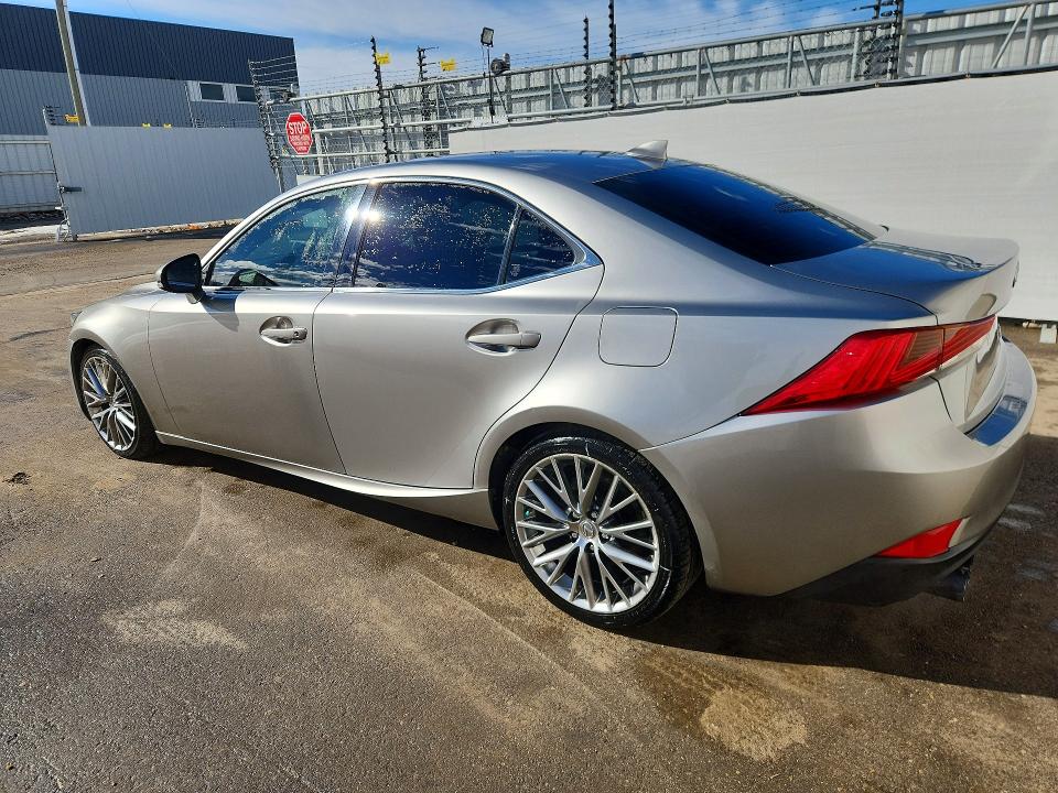 41899636 :رقم المزاد ، JTHC81D25J5029407 vin ، 2018 Lexus Is 300 مزاد بيع