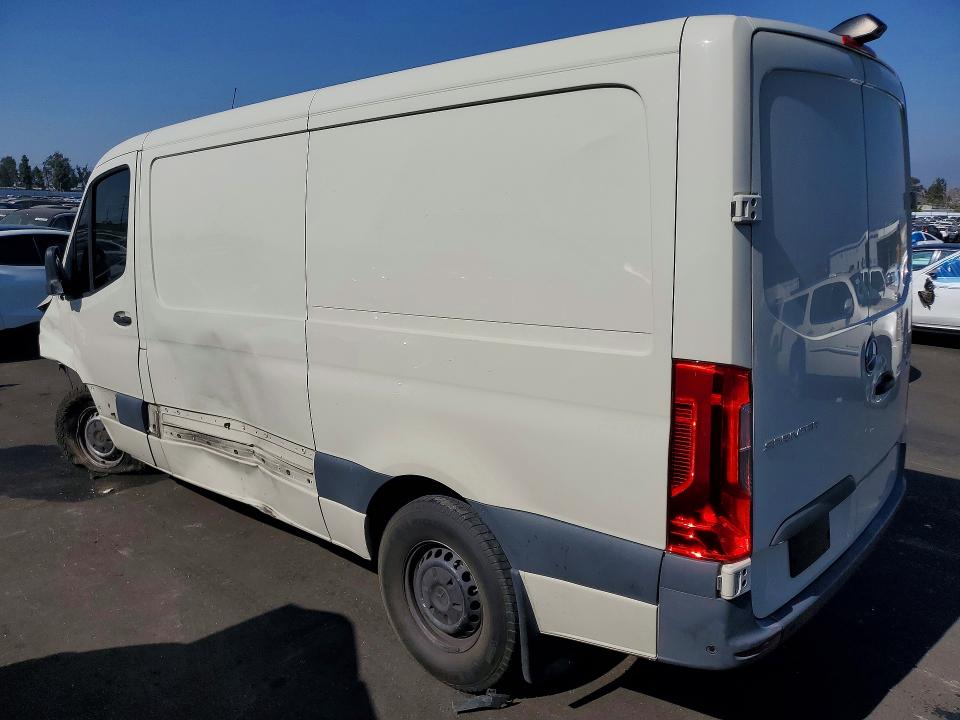 41977456 :رقم المزاد ، W1W4DBHY0MT050062 vin ، 2021 Mercedes Benz Sprinter مزاد بيع