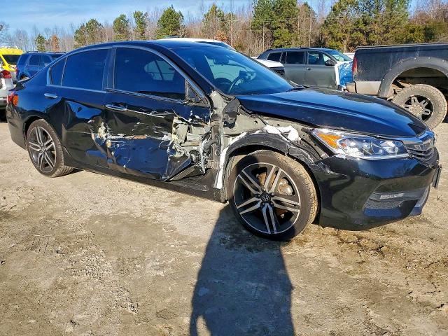Aukcja sprzedaży 2017 Honda Accord, vin: 1HGCR2F57HA243376, numer aukcji: 78767495