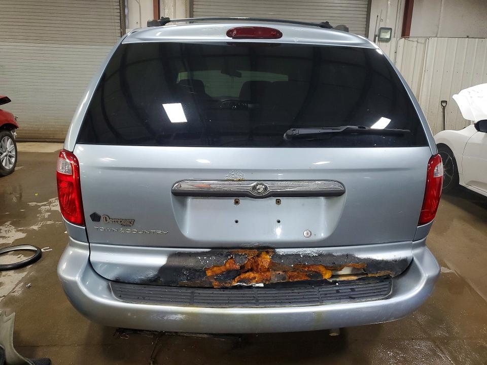 2005 Chrysler Town & Country მანქანა იყიდება აუქციონზე, vin: 1C4GP45R75B263168, აუქციონის ნომერი: 42067276