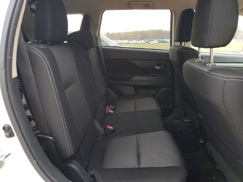 Продаж на аукціоні авто 2016 Mitsubishi Outlander, vin: JA4AZ3A32GZ023462, номер лоту: 48116946